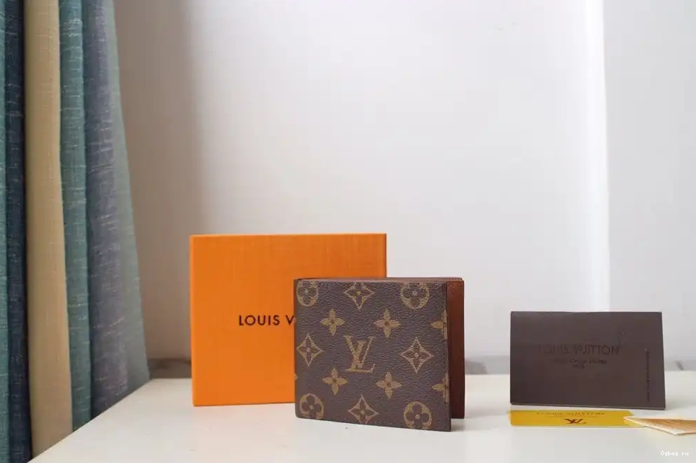 WALLET AMERIGO VUITTON LOUIS 0526